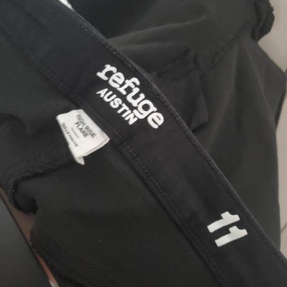 Urban Planet - Refuge High-waisted Flare Jeans - Picture 3 of 7